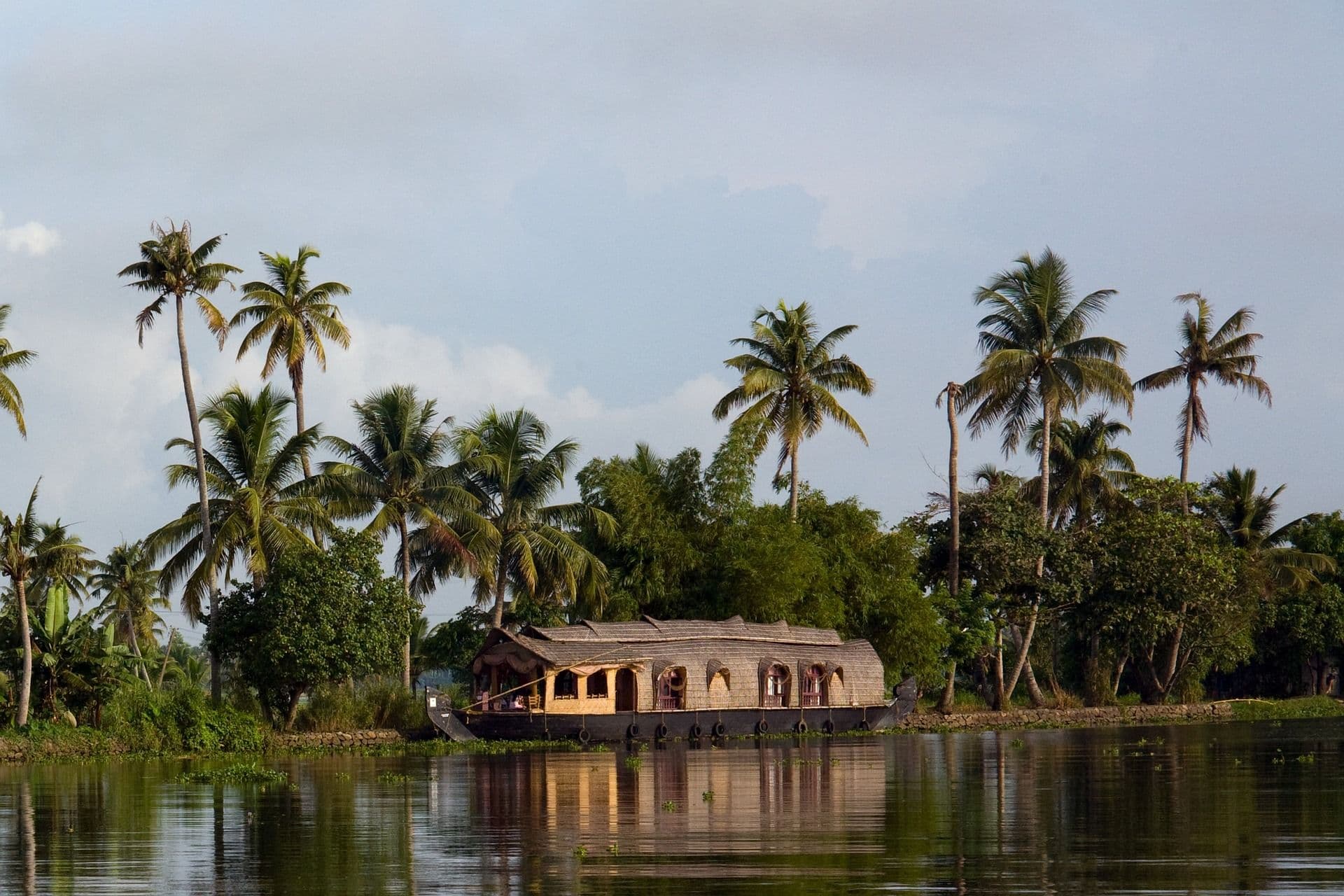 Alleppey houseboat